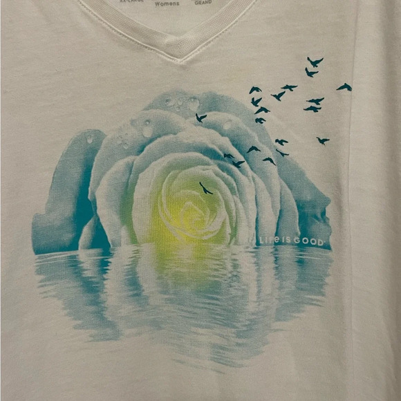 Women’s Life is Good white rose mountain w/birds short sleeve t-shirt XXL - Picture 3 of 4